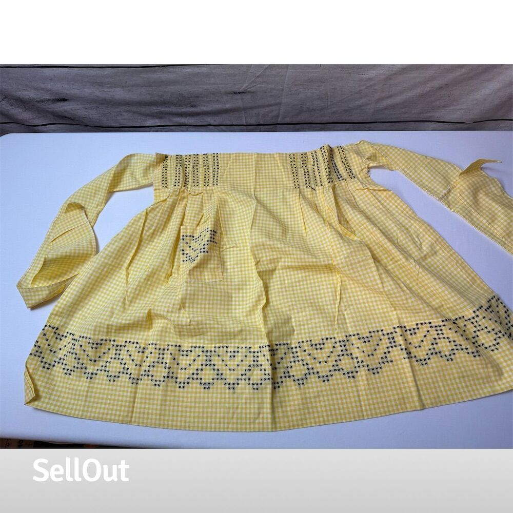 Vintage Style Yellow Gingham Check Half Apron with Embroidery